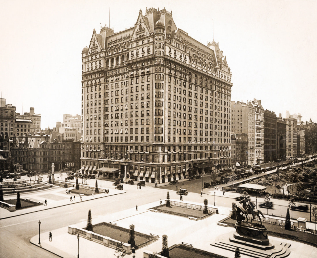 Penthouse xuất hiện lần đầu vào năm 1923 tại tòa nhà Plaza Hotel ở New York