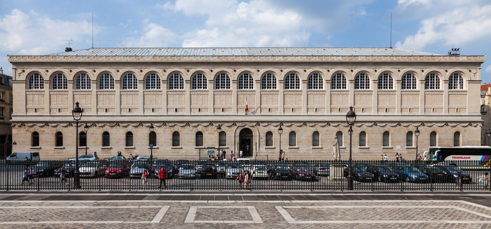 Công trình Bibliothèque Sainte-Geneviève của kiến trúc sư Henri Labrouste