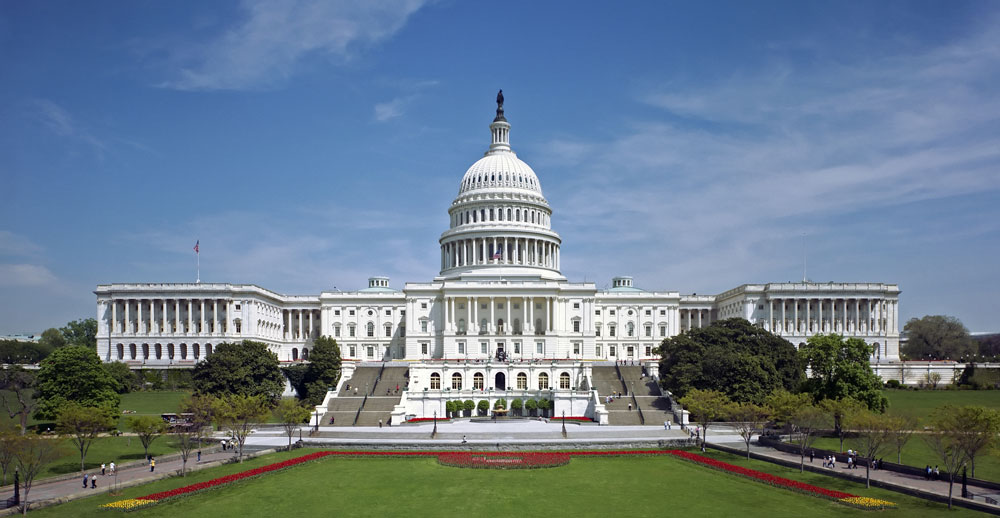 Tòa nhà quốc hội Hoa Kỳ với phong cách kiến trúc tân cổ điển uy nghi, tráng lệ