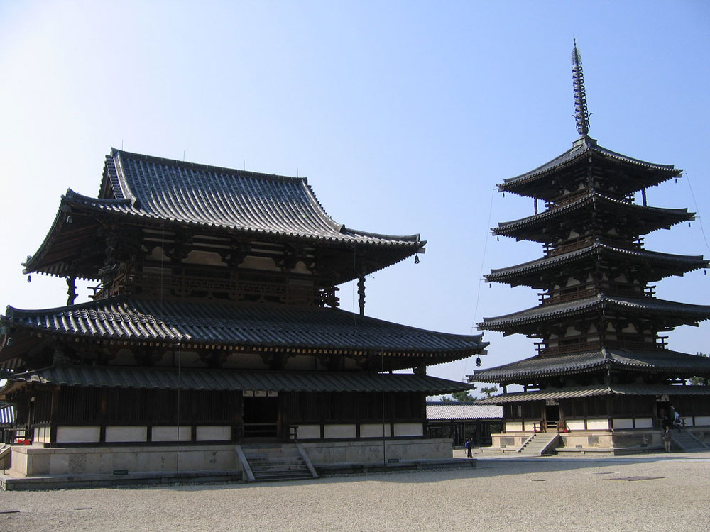 Tòa nhà bằng gỗ lâu đời nhất thế giới - Horyuji, Nara