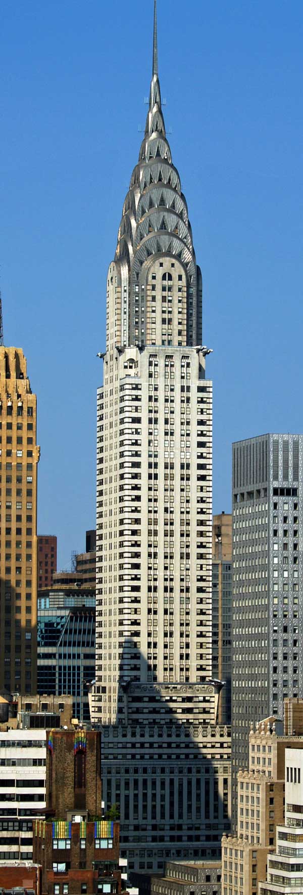 Toàn cảnh tòa nhà Chrysler