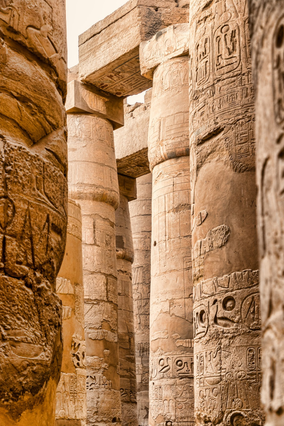 Hệ thống cột tại đền thờ Karnak