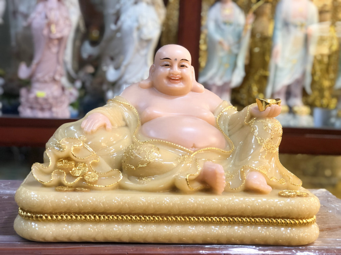 Phật Di Lặc đá cẩm thạch phù hợp với người mệnh Kim