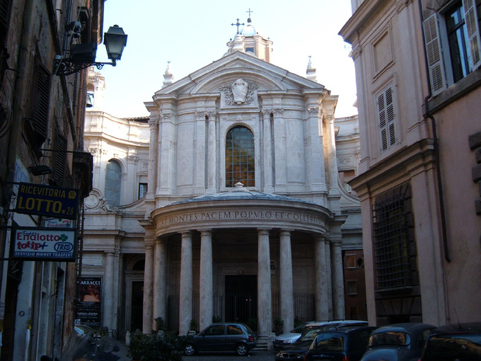Mặt tiền dinh thự Santa Maria della Pace sau khi được tu sửa theo kiến trúc Baroque
