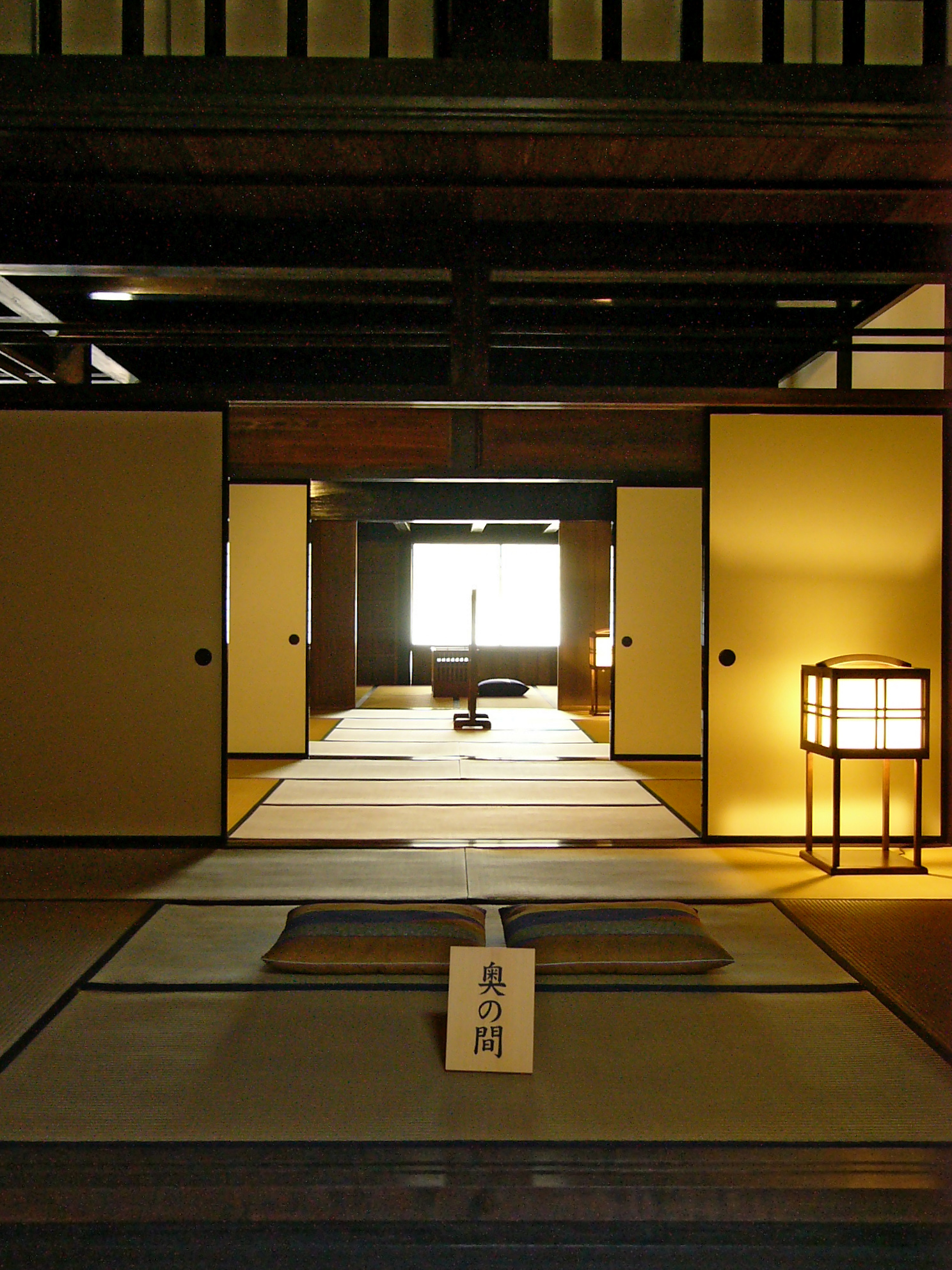 Fusuma - đặc trưng kiến trúc nhà ở Nhật Bản truyền thống