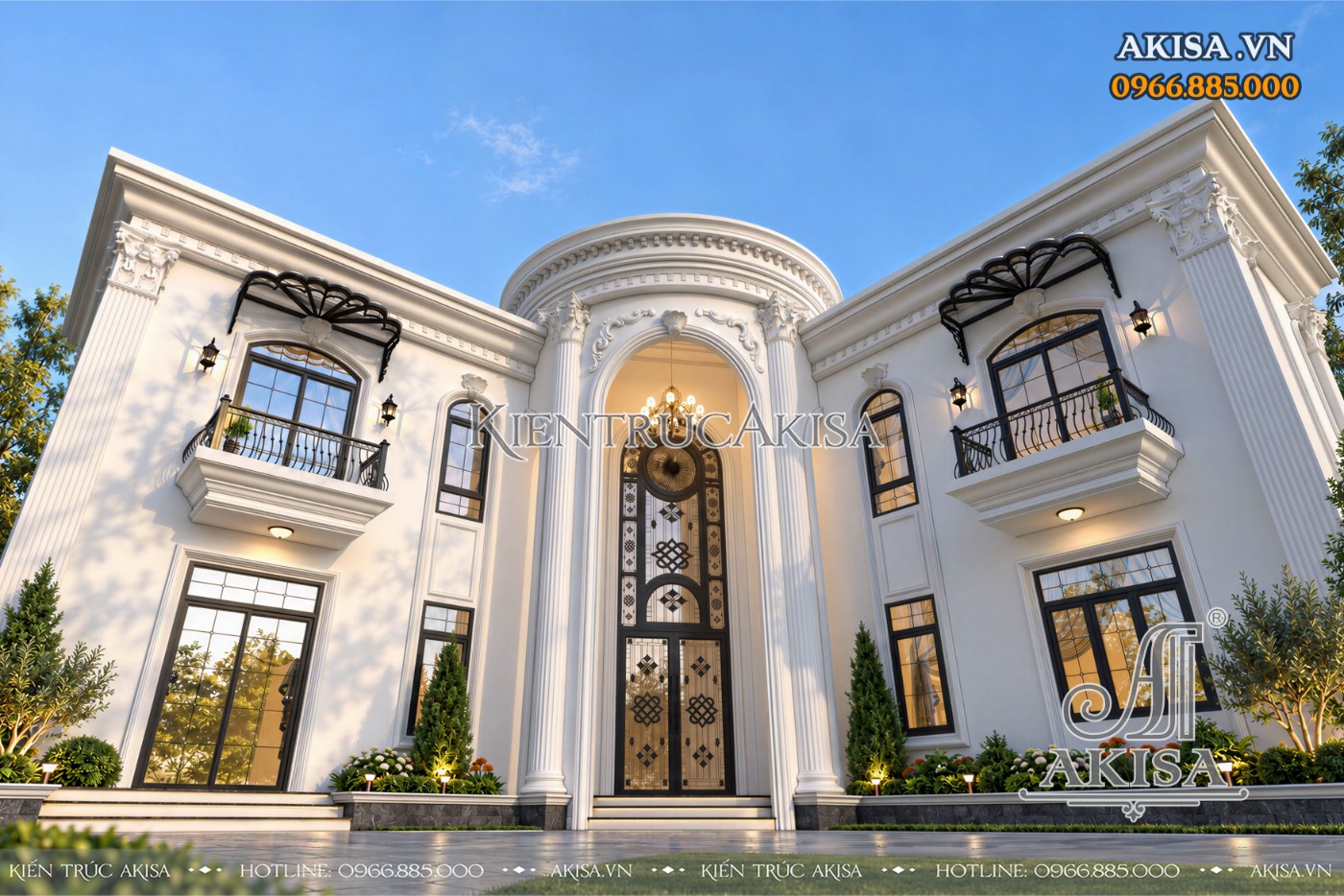 Góc nhìn từ dưới lên làm nổi bật vẻ đẹp uy nghi của hệ cột và sảnh chính biệt thự tân cổ điển