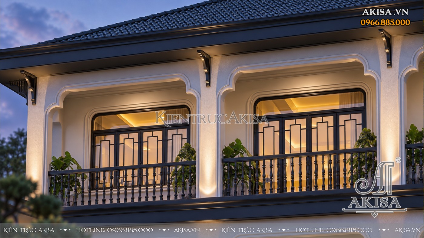 Cửa kính và lan can mang nét đẹp tinh tế cho biệt thự nhà vườn