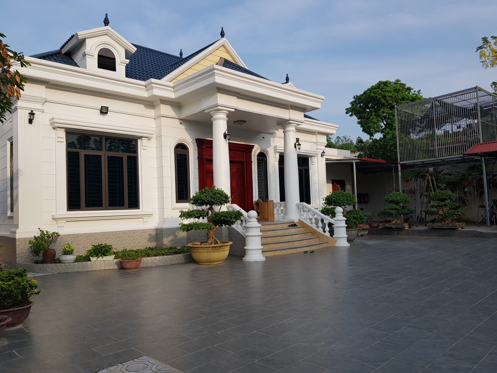 hình ảnh hoàn thiện mẫu nhà cấp 4 tân cổ điển tại Bắc Giang