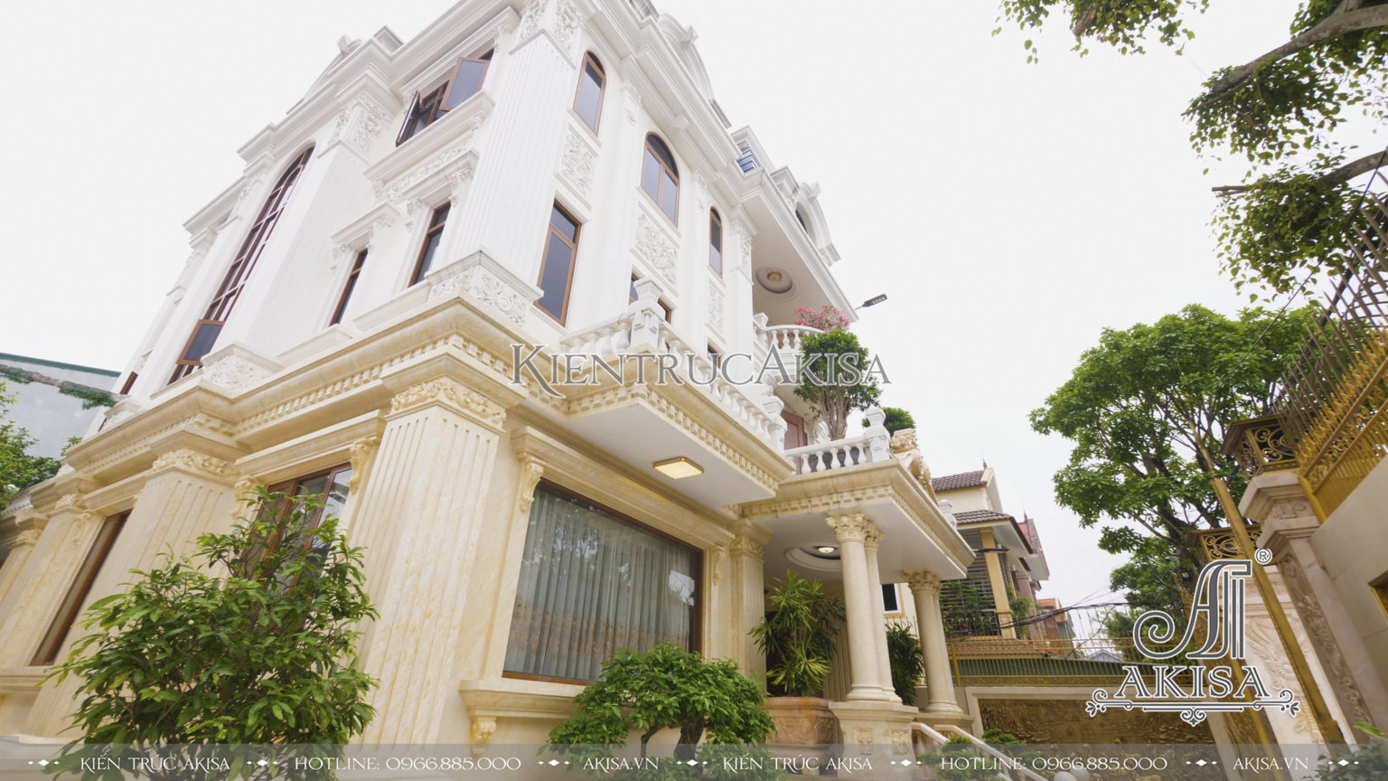 Akisa cập nhật hình ảnh thi công biệt thự tân cổ điển 3 tầng tại Nghệ An