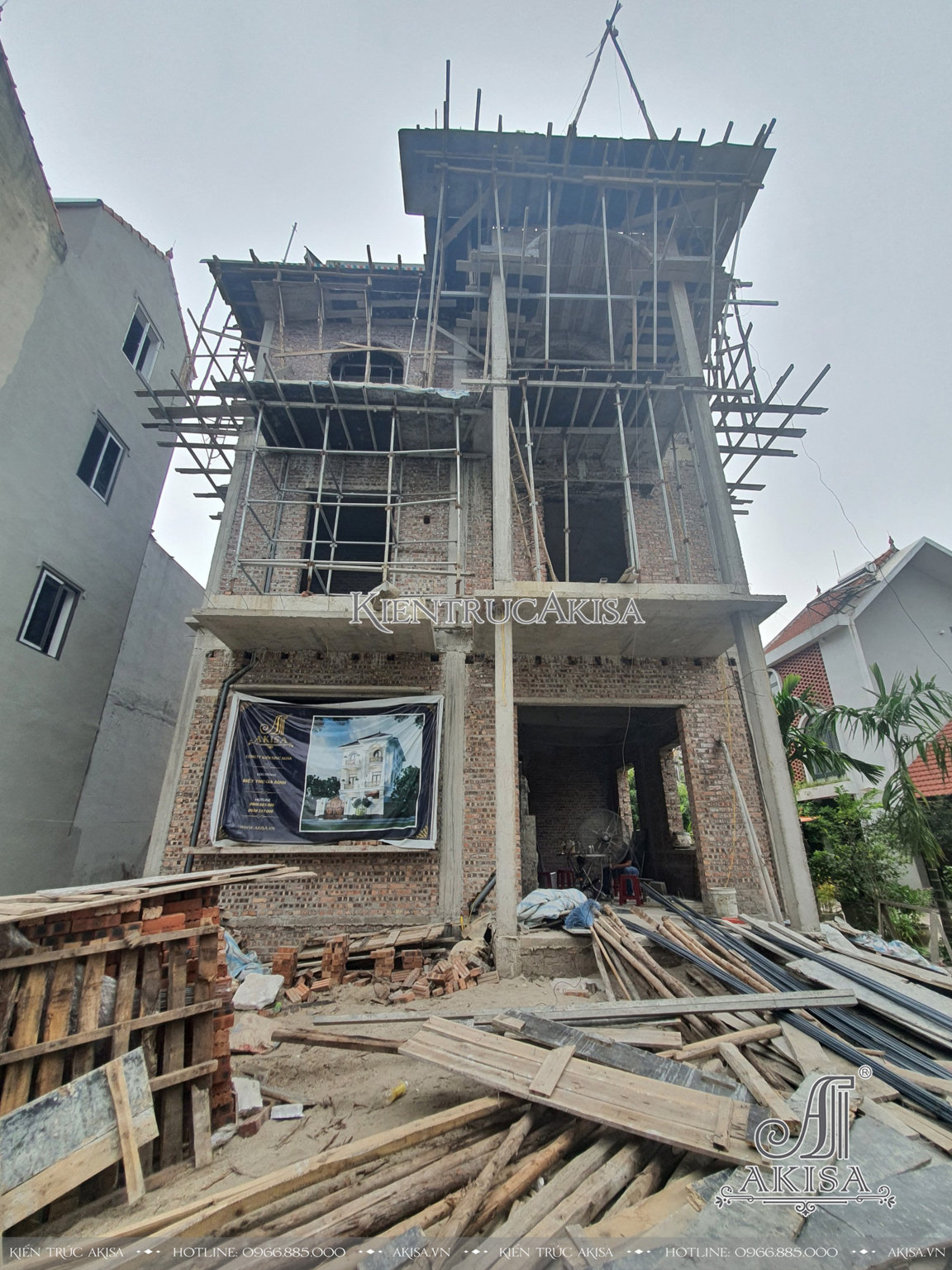 hình ảnh khởi công xây dựng biệt thự 3 tầng tân cổ điển tại Hà Nội