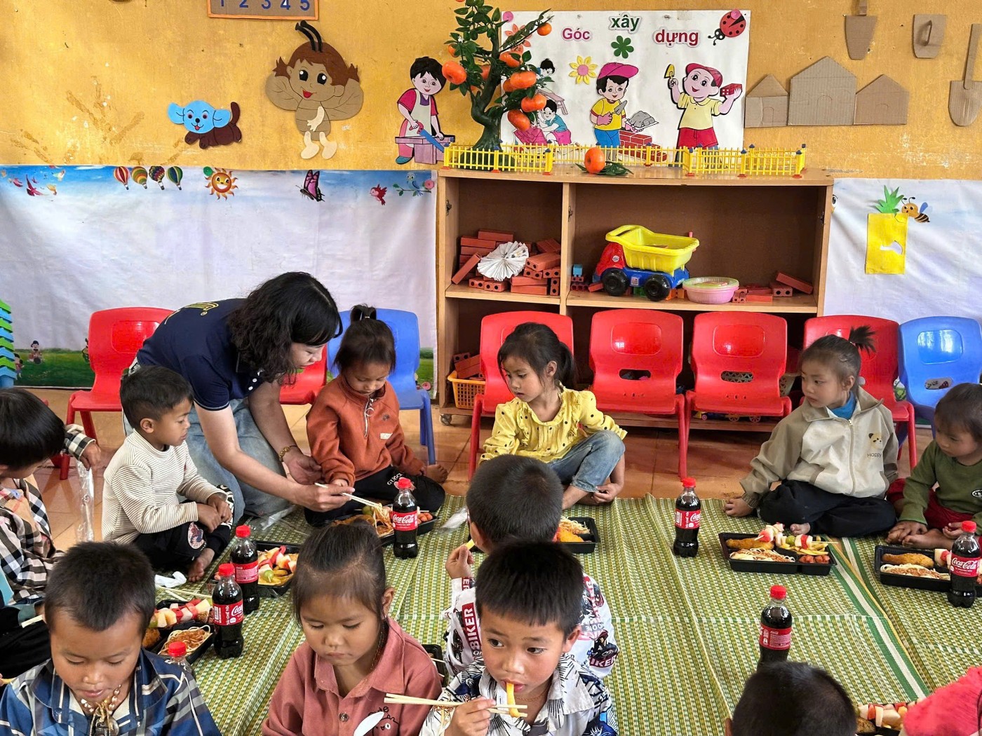 Hành trình thiện nguyện - Kết nối yêu thương