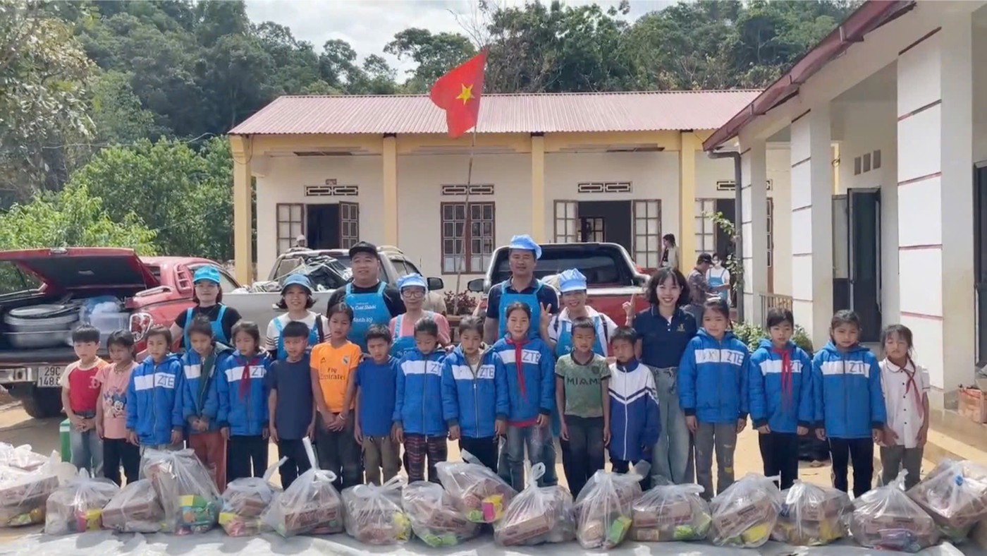 Hành trình thiện nguyện - Kết nối yêu thương