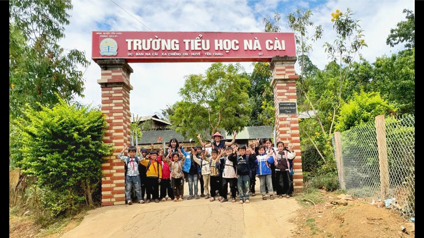 Hành trình thiện nguyện - Kết nối yêu thương